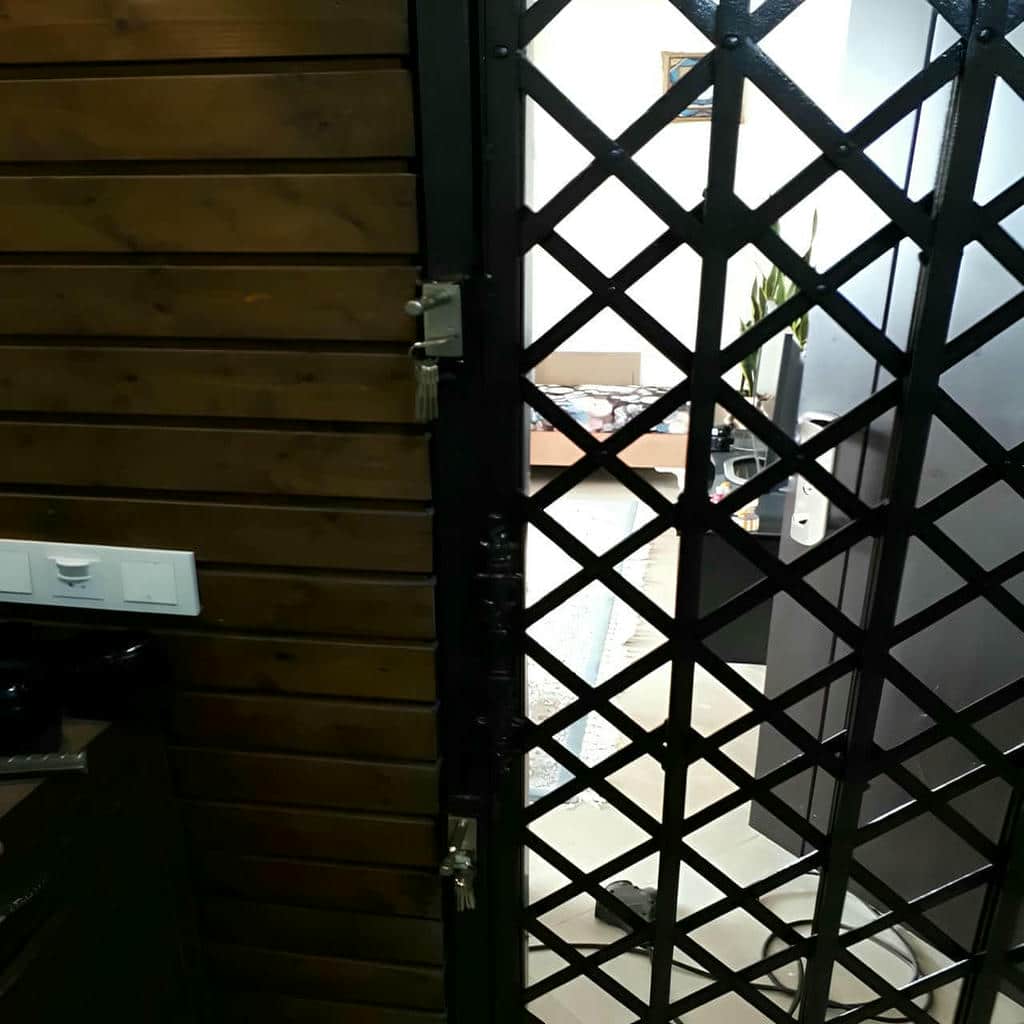 قیمت درب حفاظ آکاردئونی ریلی تاشو در بندر بوشهر