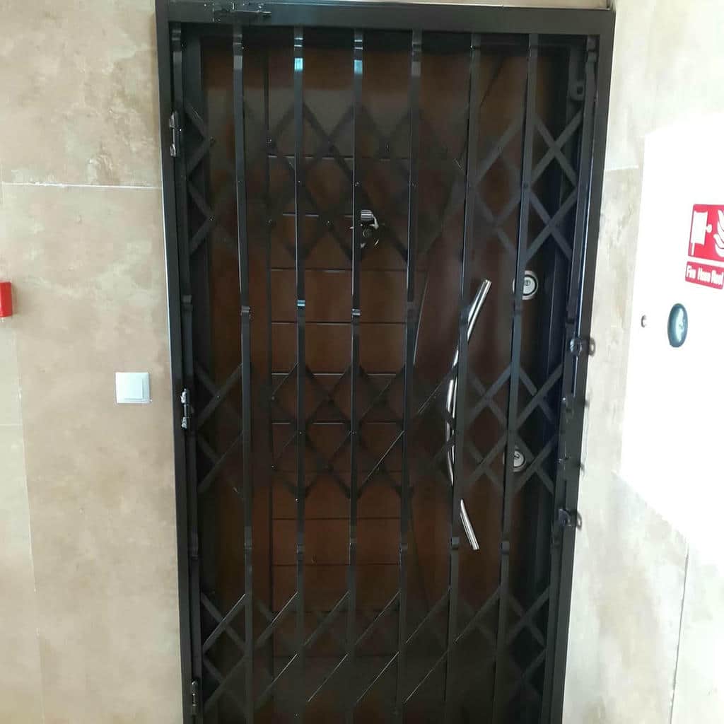 قیمت درب حفاظ آکاردئونی ضدسرقت در قزوین