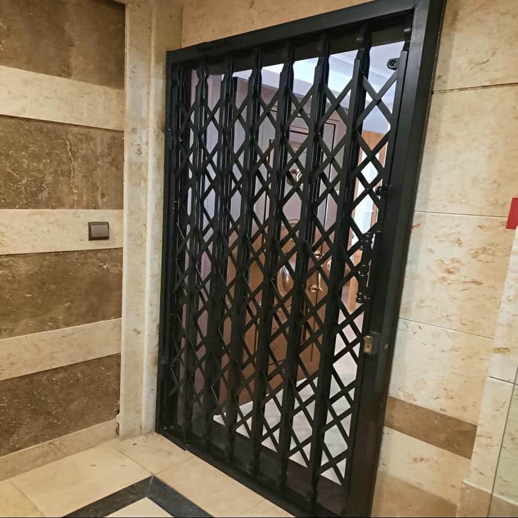 قیمت درب حفاظ آکاردئونی لوکس در ساوه