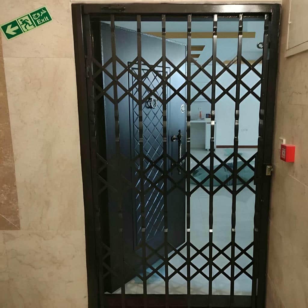 قیمت درب حفاظ آکاردئونی لوکس در قشم