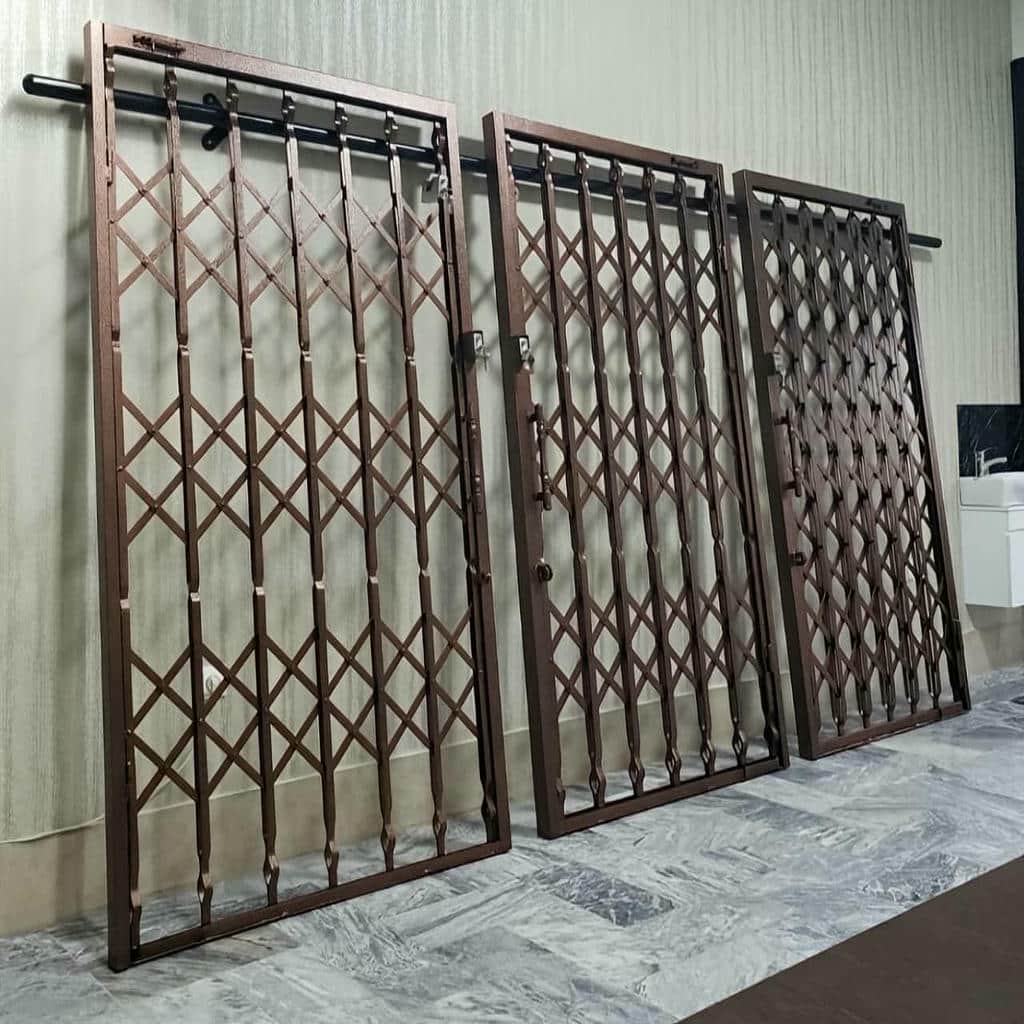 فروش درب حفاظ آکاردئونی ریلی تاشو در لواسان