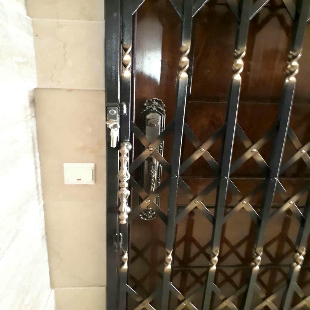 خرید درب حفاظ آکاردئونی ضدسرقت در خرم آباد
