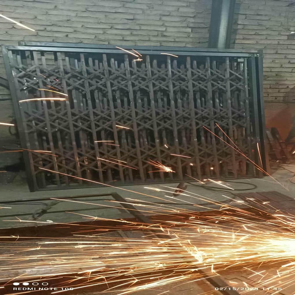 خرید درب حفاظ آکاردئونی ضدسرقت در پرند
