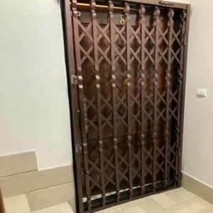 درب حفاظ آکاردئونی در نسیم شهر