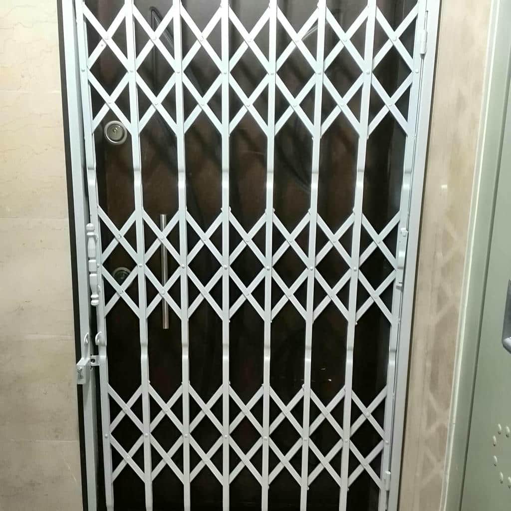 فروش درب حفاظ آکاردئونی ریلی تاشو در فشم