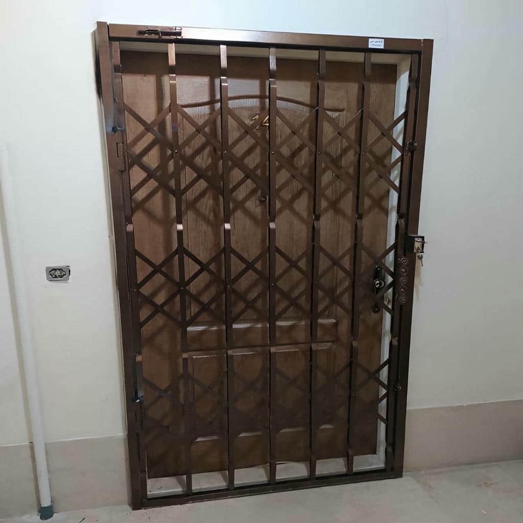 فروش درب حفاظ آکاردئونی ریل روان در قائمشهر