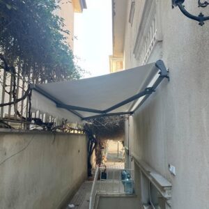 سایبان برقی اتوماتیک در اصفهان