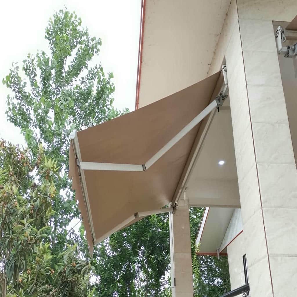 سایبان برقی اتوماتیک در آبادان