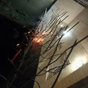حفاظ شاخ گوزنی فلزی در فیروزکوه