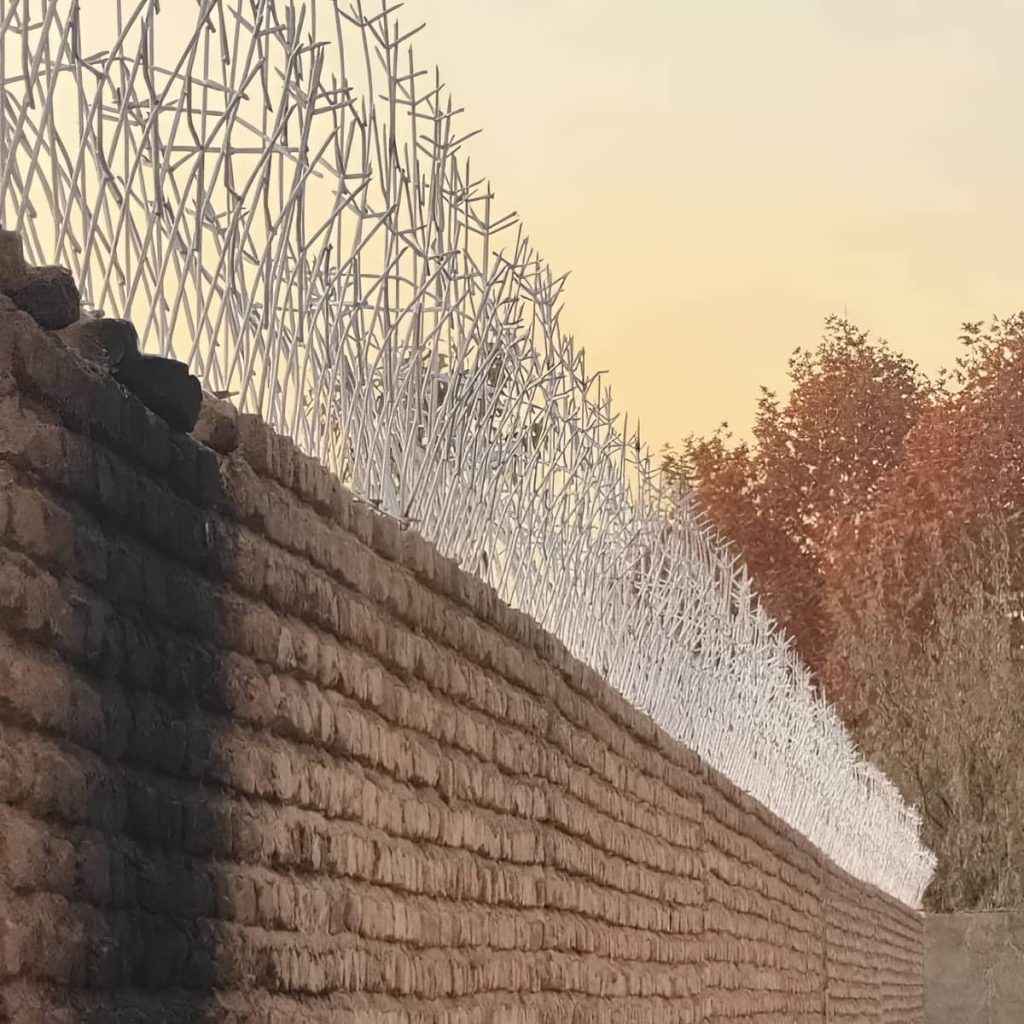 خرید حفاظ شاخ گوزنی فلزی پرتراکم در طالقان