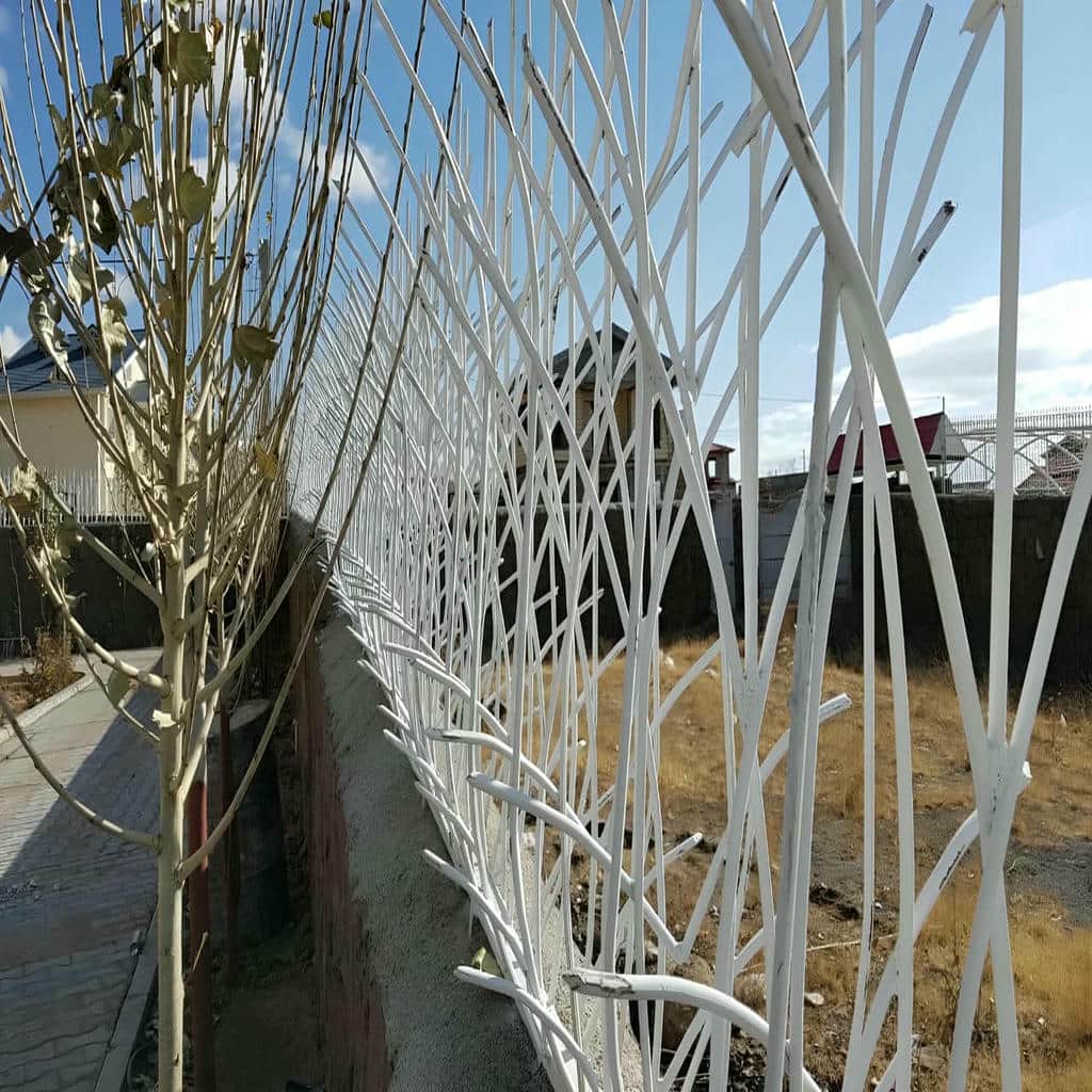 خرید حفاظ شاخ گوزنی فلزی خطوط منظم در اصفهان