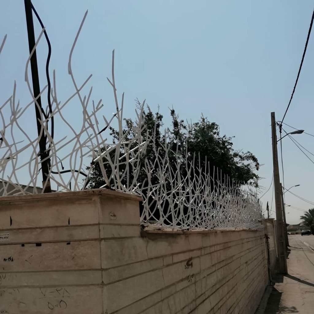 نصب حفاظ شاخ گوزنی فلزی رنگ کوره&zwnj;ای در محمودآباد
