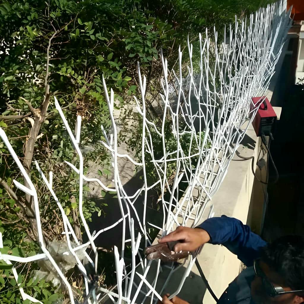 حفاظ شاخ گوزنی فلزی در آبسرد