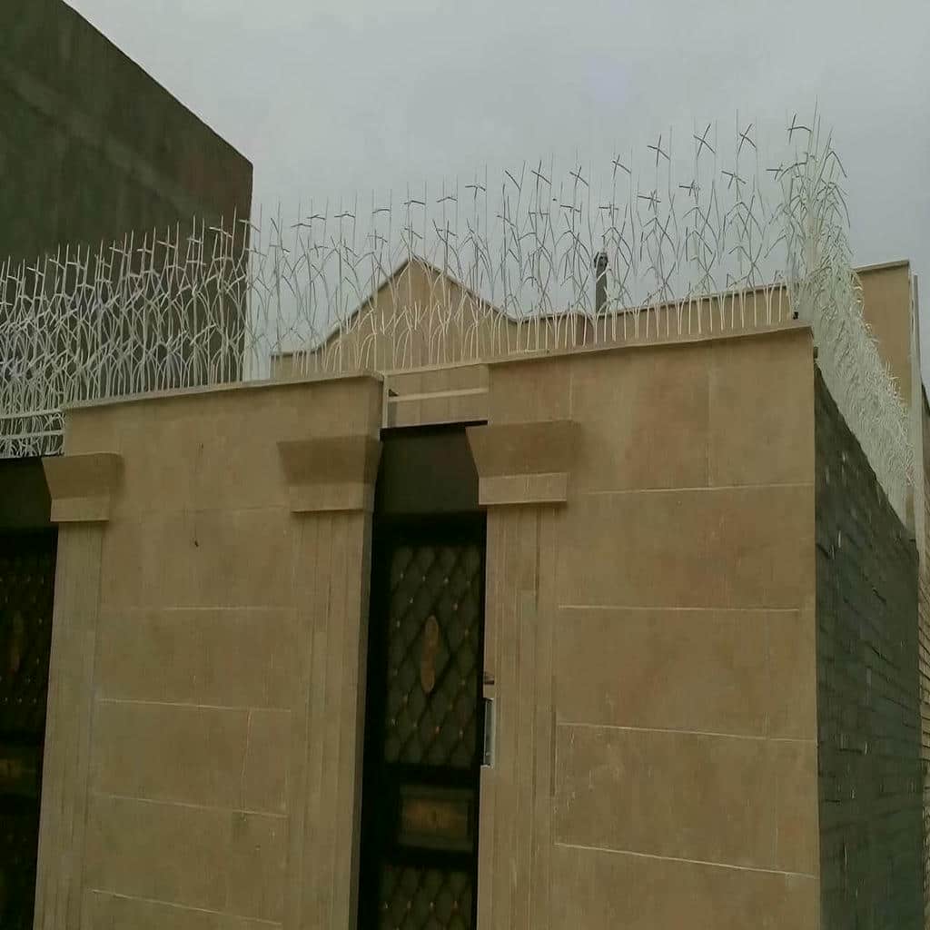 نصب حفاظ شاخ گوزنی فلزی تراکم استاندارد در بجنورد