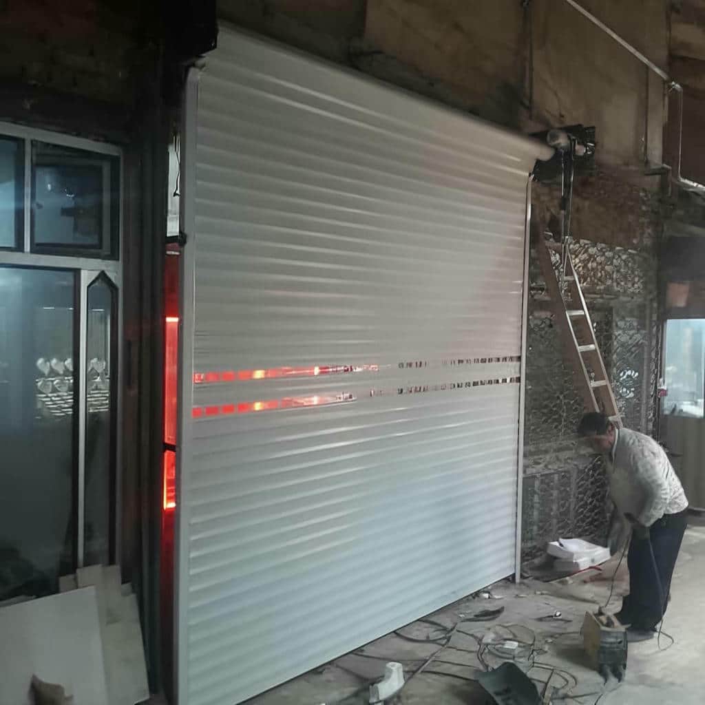 کرکره برقی اتوماتیک در سیرجان