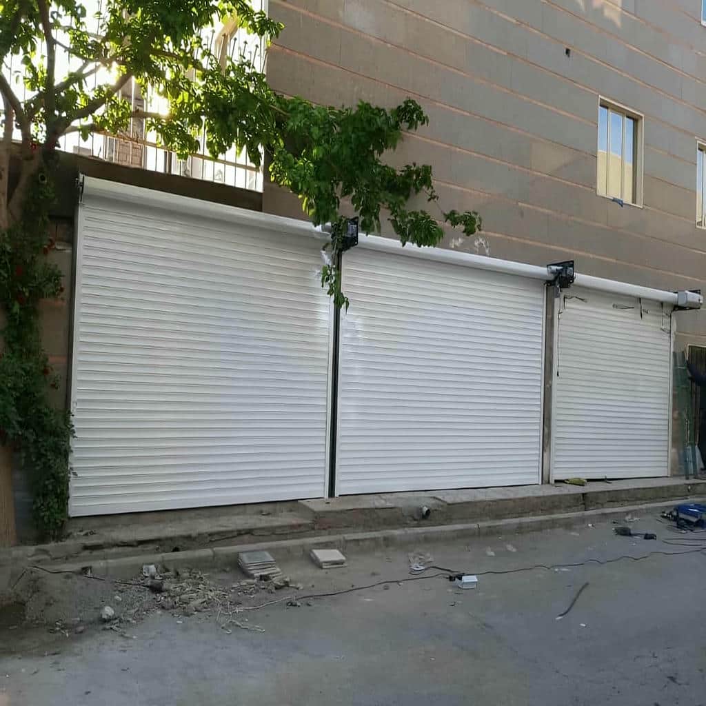 کارخانه کرکره برقی اتوماتیک ریموتی در آبسرد کارخانه کرکره برقی اتوماتیک ریموتی در آبسرد