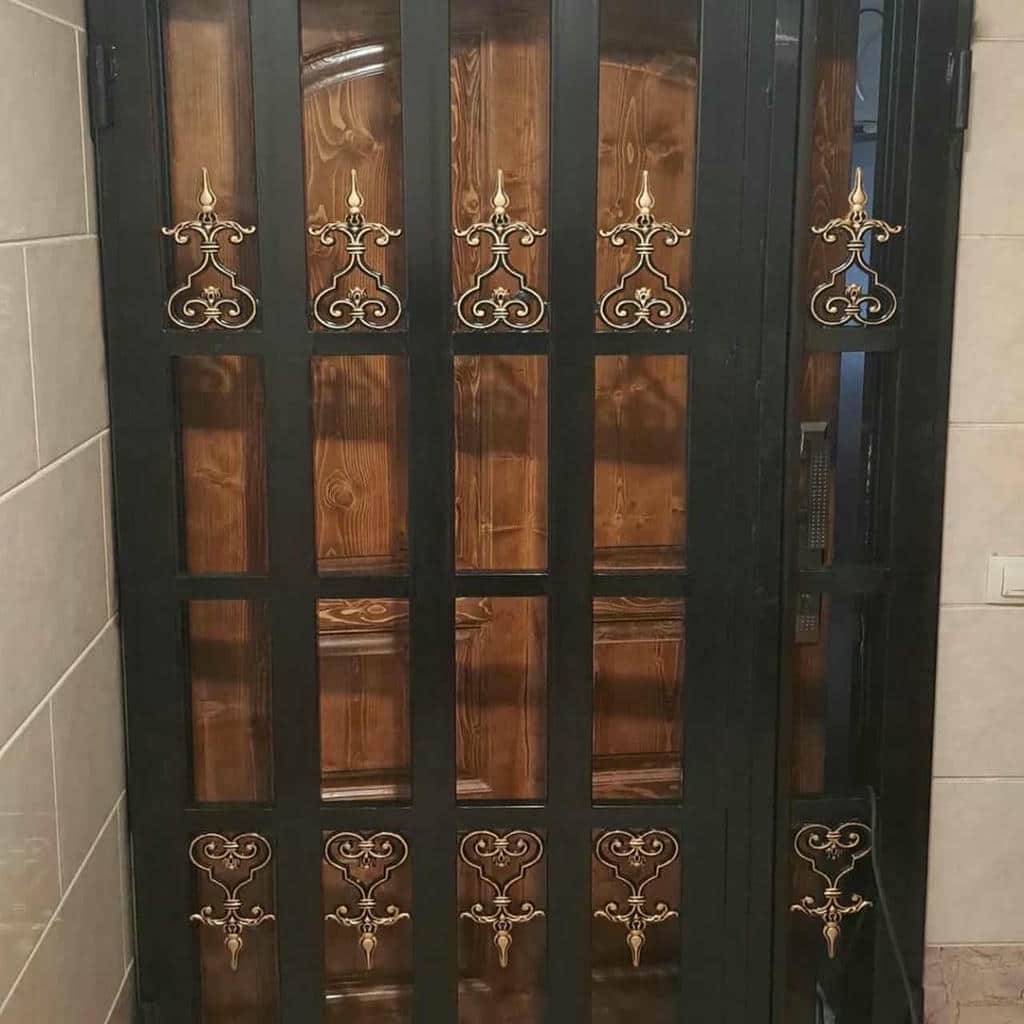 درب آکاردئونی ضد سرقت با تعداد گل متراکم