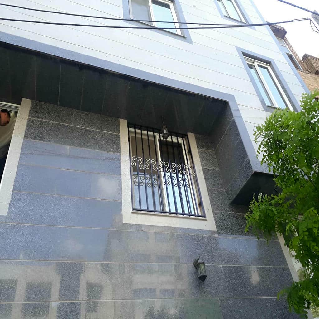 نصب حفاظ پنجره فرفورژه بازشو در رامسر