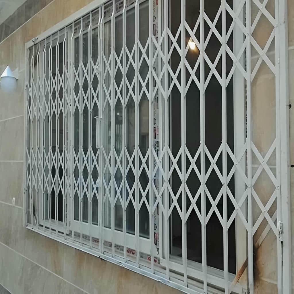 حفاظ پنجره در یزد