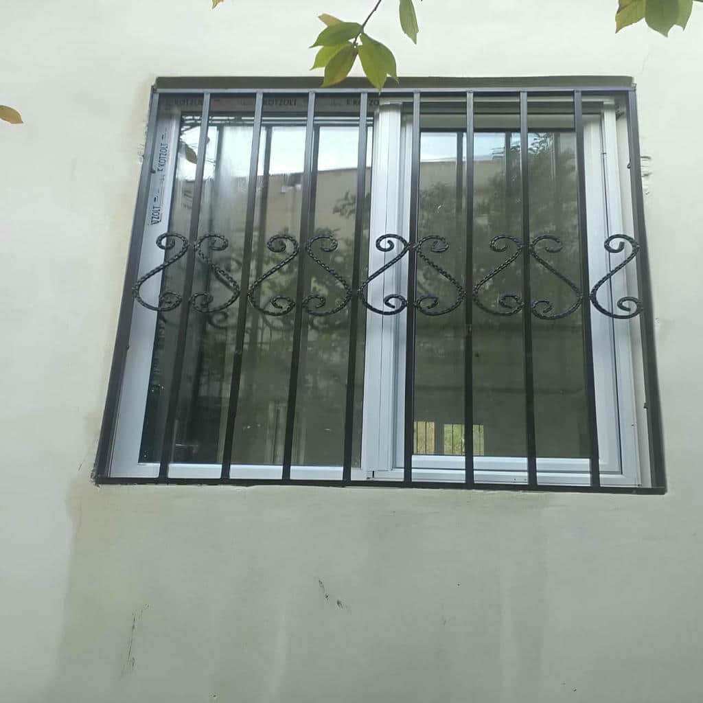 خرید حفاظ پنجره کلاسیک در مریوان