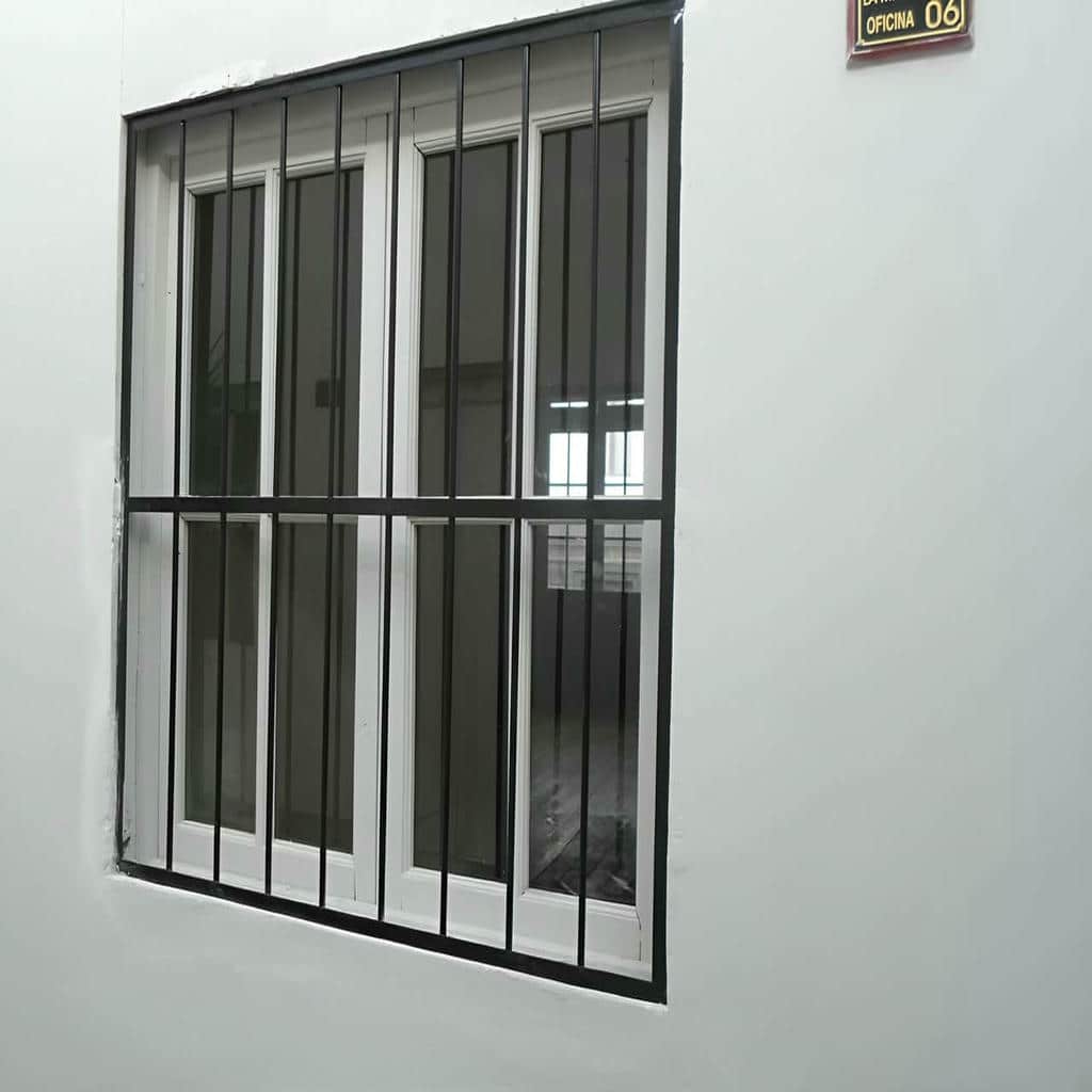 کارخانه حفاظ پنجره فرفورژه ویلایی خاص در ایلام