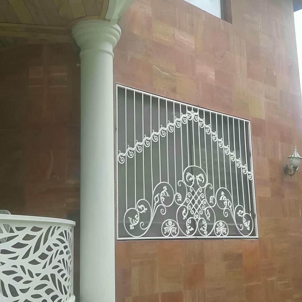 خرید حفاظ پنجره فرفورژه کلاسیک در قائمشهر