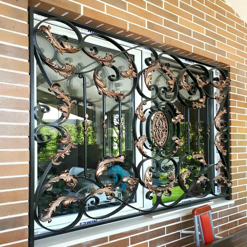 خرید حفاظ پنجره فرفورژه کلاسیک در گرگان