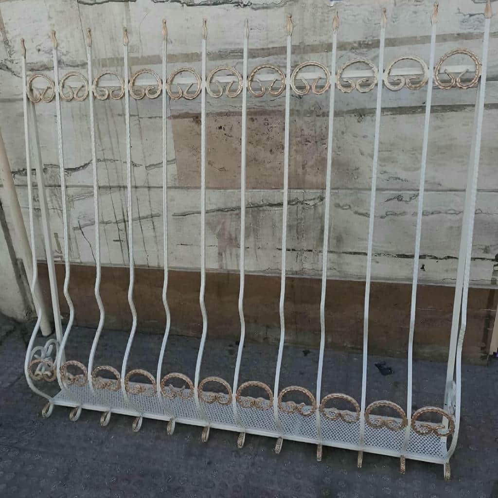 قیمت حفاظ پنجره فرفورژه کلاسیک در فشم