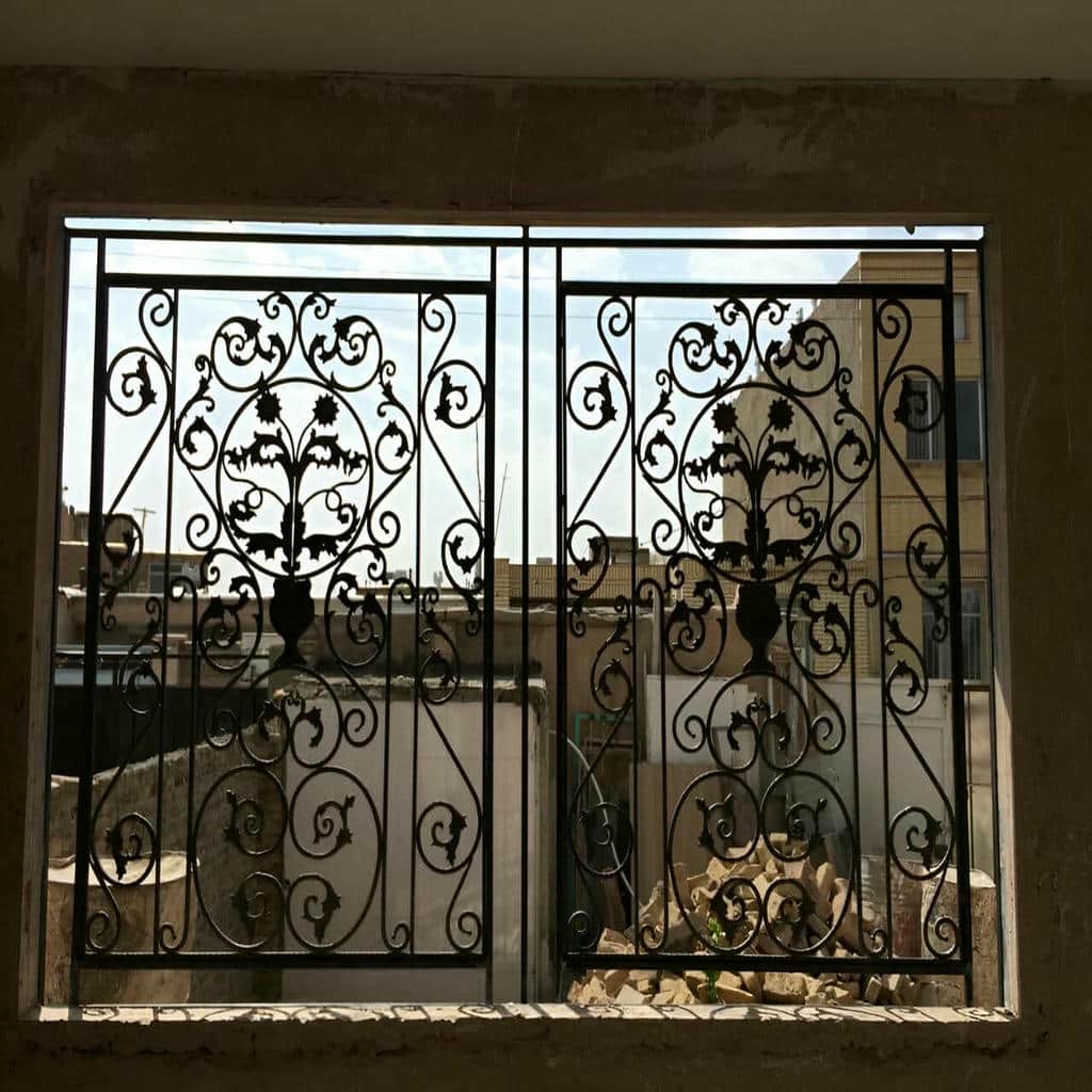 قیمت حفاظ پنجره فرفورژه کلاسیک در آبسرد