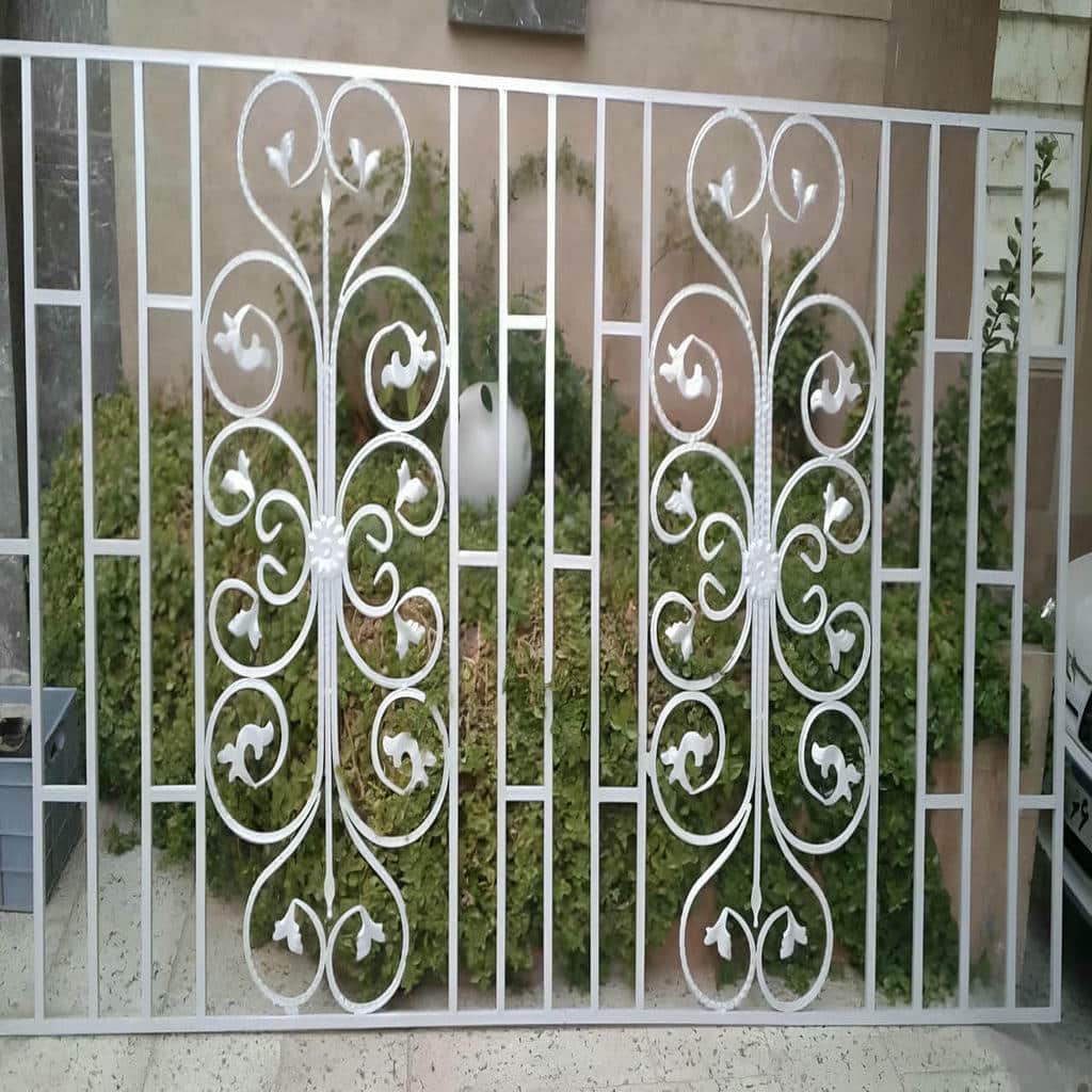 خرید حفاظ پنجره فرفورژه کلاسیک در استان گیلان
