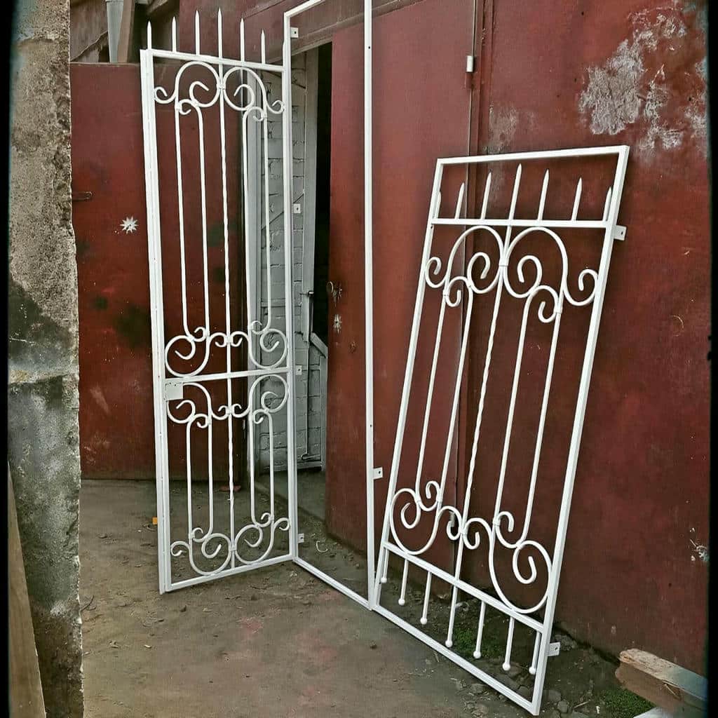نصب حفاظ پنجره بازشو در گرگان
