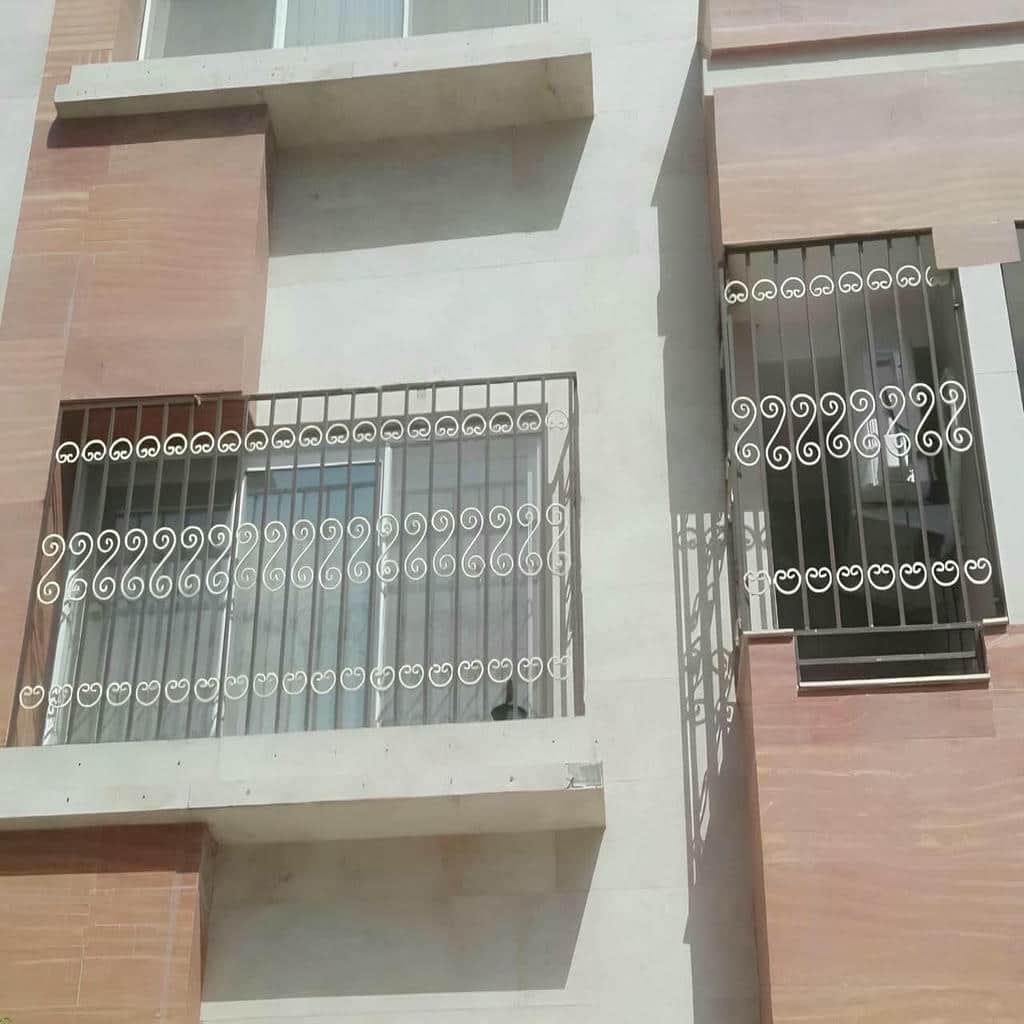 خرید حفاظ پنجره فرفورژه کلاسیک در آمل