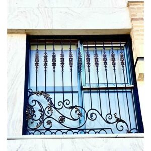 حفاظ پنجره فرفورژه در سنندج