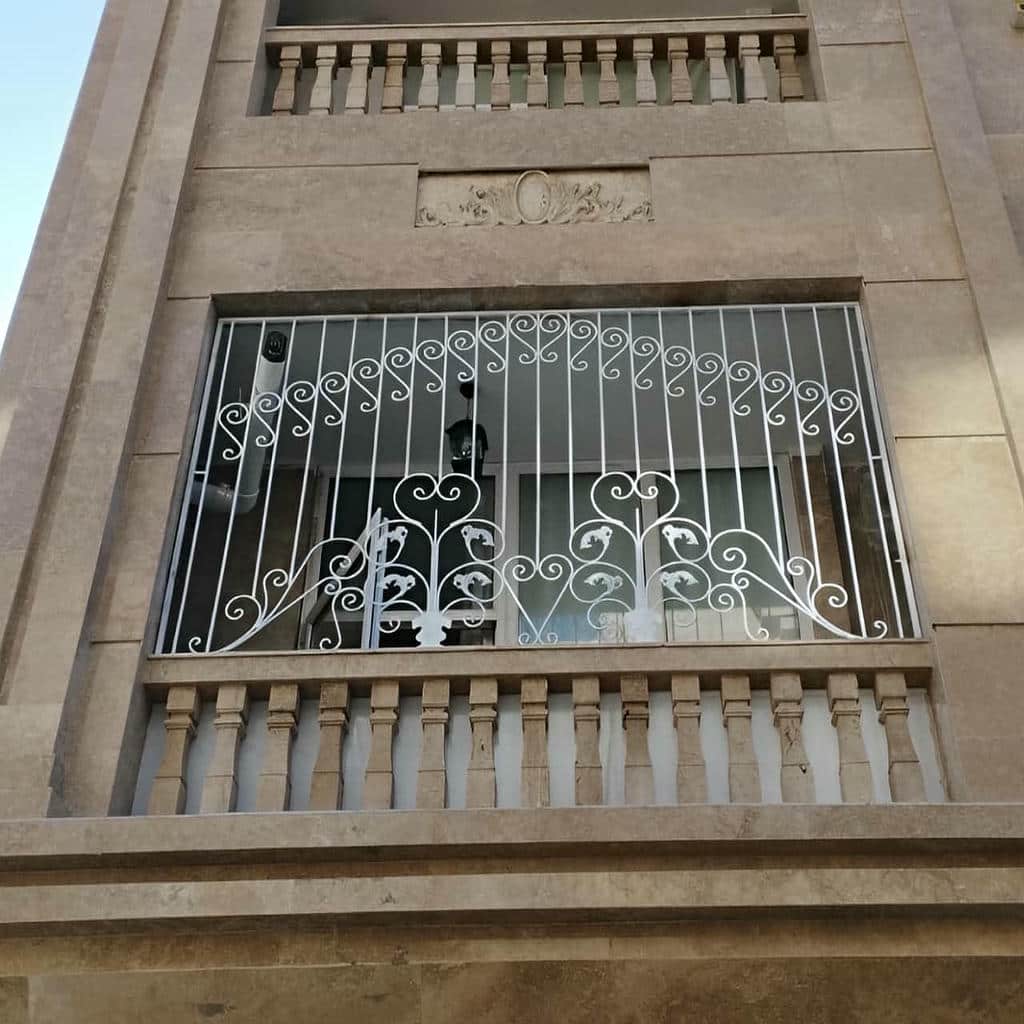فروش حفاظ پنجره فرفورژه بازشو در کردان
