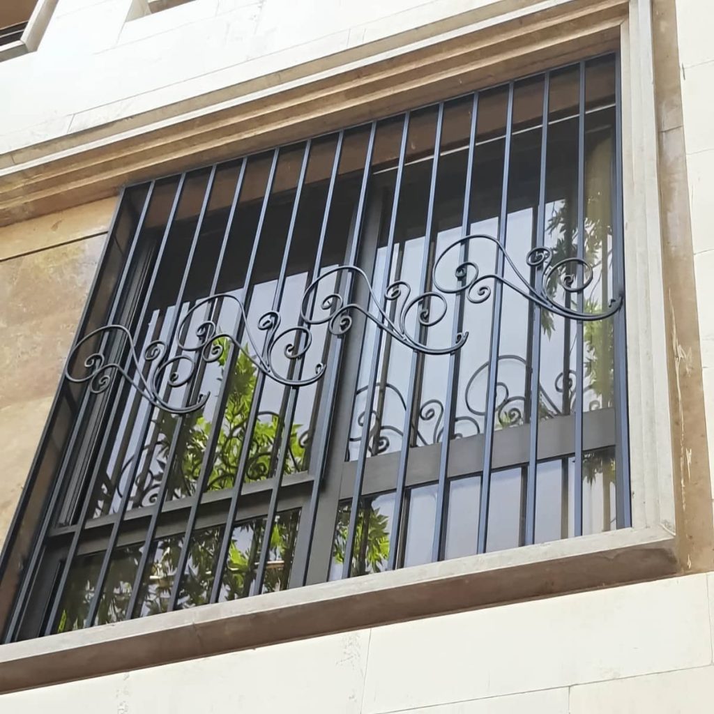 خرید حفاظ پنجره فرفورژه کلاسیک در استان خوزستان
