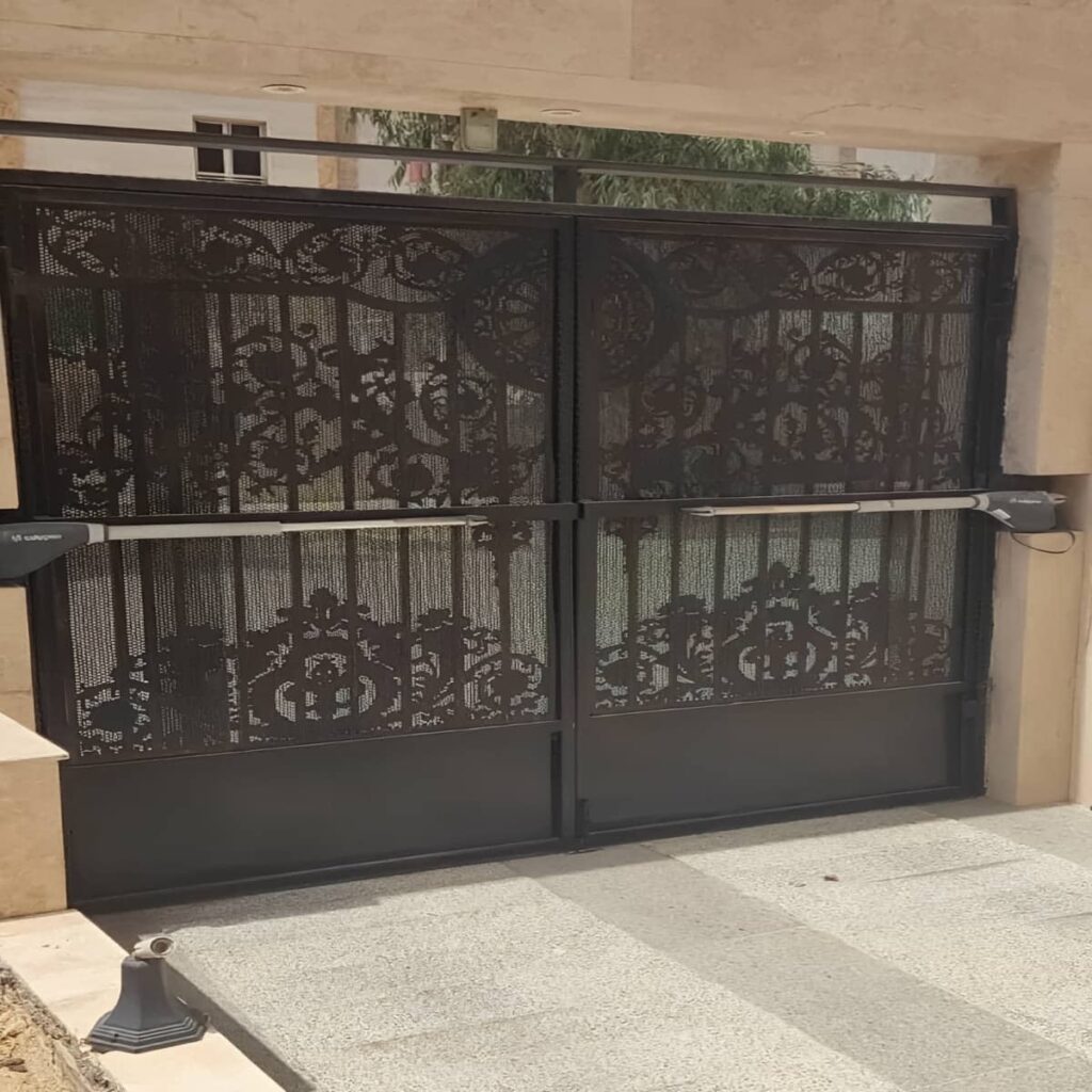 جک درب پارکینگ در ایلام
