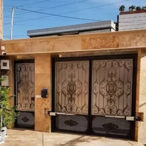 جک درب پارکینگ در سیرجان