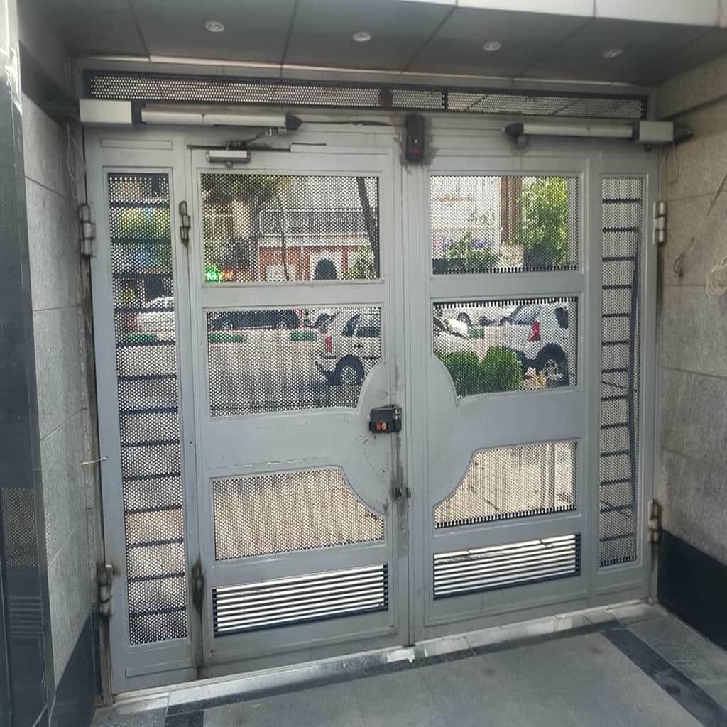 نصب جک درب پارکینگ هوشمند در ایلام