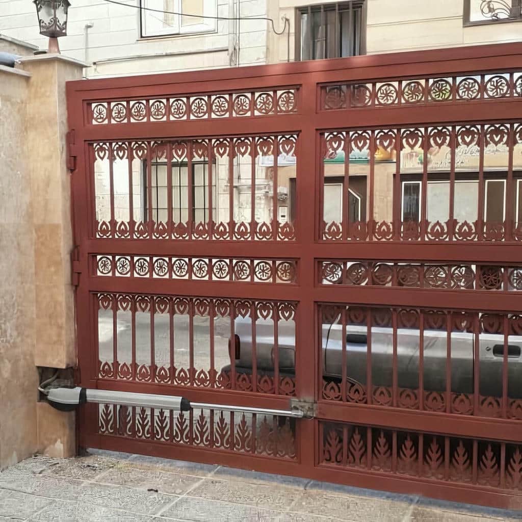 نصب جک درب پارکینگ هوشمند در لواسان