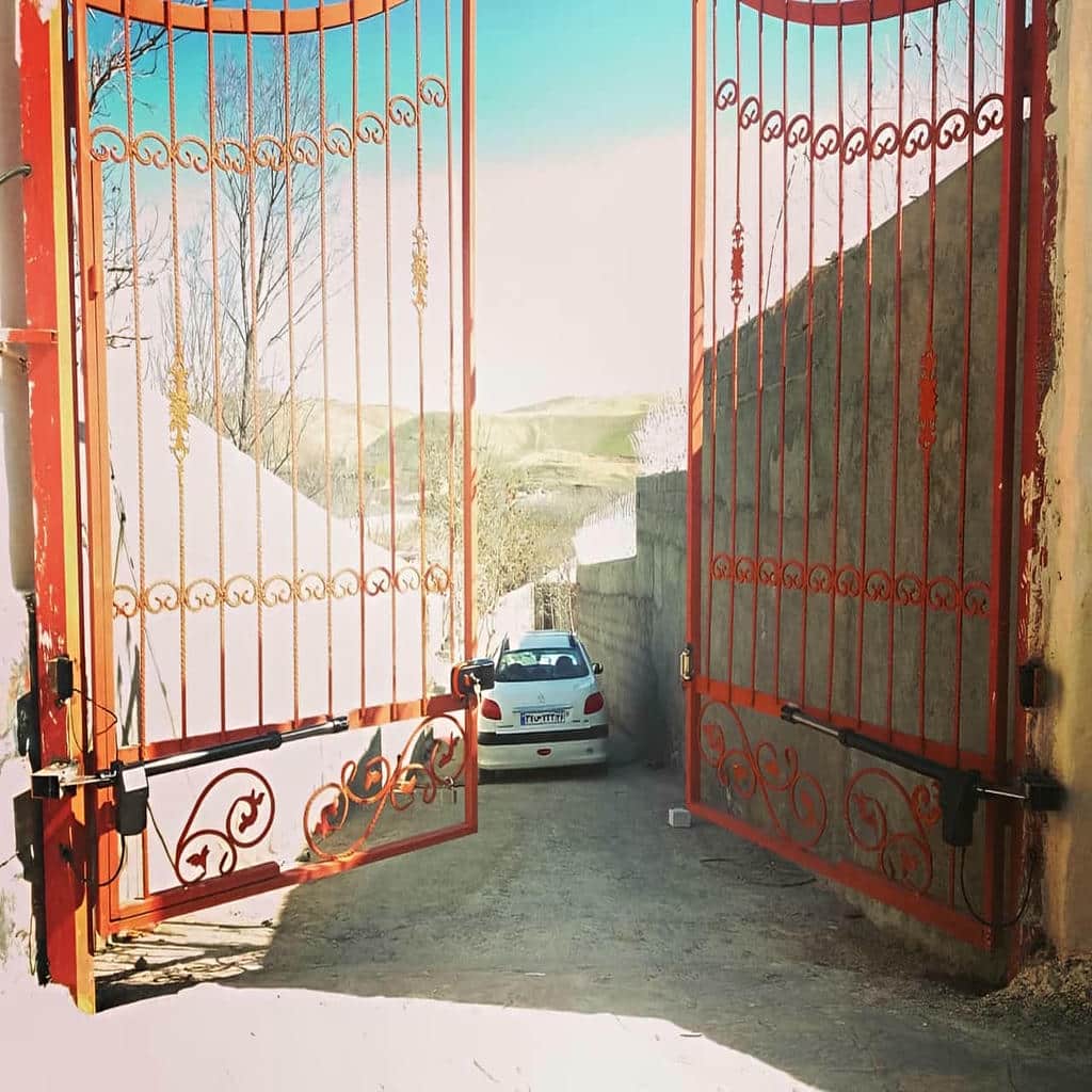 نصب جک درب پارکینگ هوشمند در ارومیه
