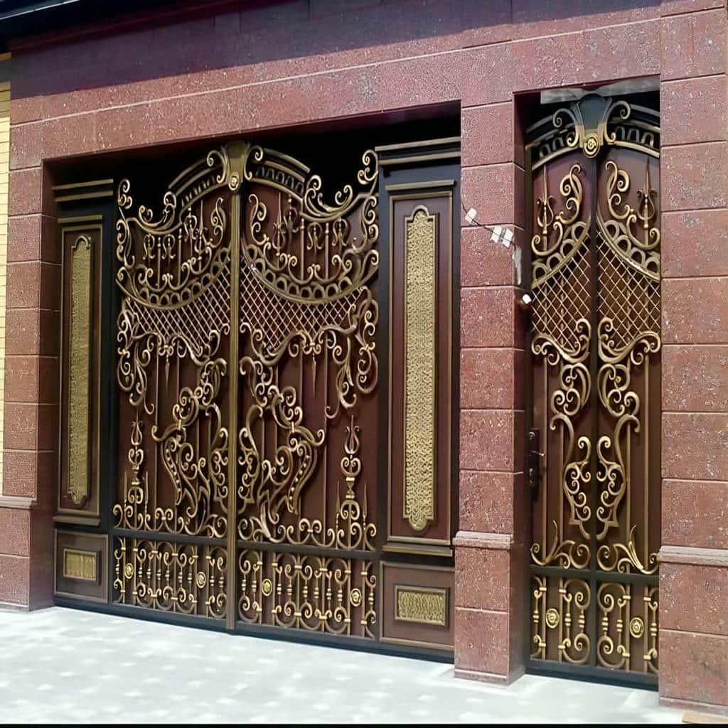 فروش درب حیاط فرفورژه لوکس آهنی در کیش