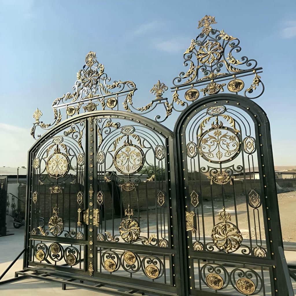نصب درب ویلایی لوکس آهنی در بندر انزلی