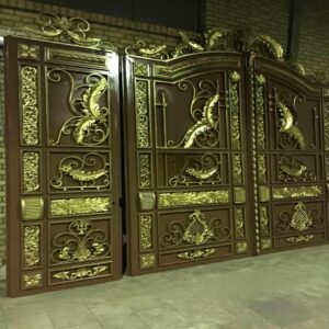 درب ورودی حیاط ویلایی در سنندج
