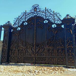 درب ورودی حیاط ویلایی در ملارد