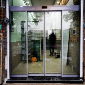 قیمت درب اتوماتیک شیشه ای تلسکوپی مدرن