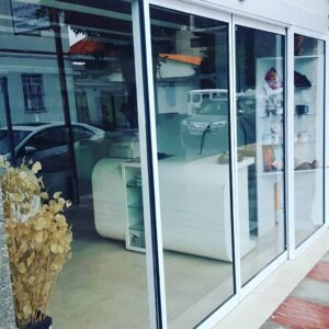 نصب تخصصی درب اتوماتیک شیشه ای