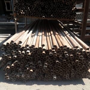 داربست هیئتی برای ایستگاه صلواتی با پارچه مشکی
