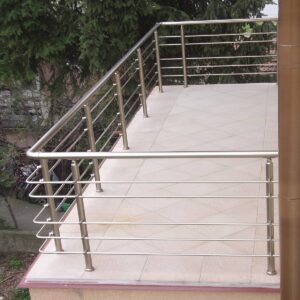 نرده استیل بالکن ایمن