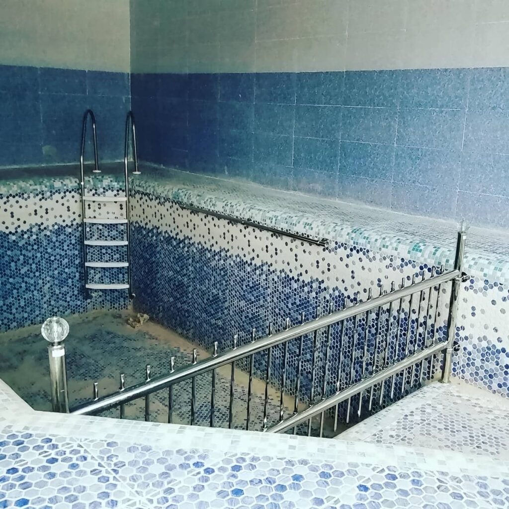 نرده استیل 316 برای محیط مرطوب و کنار استخر