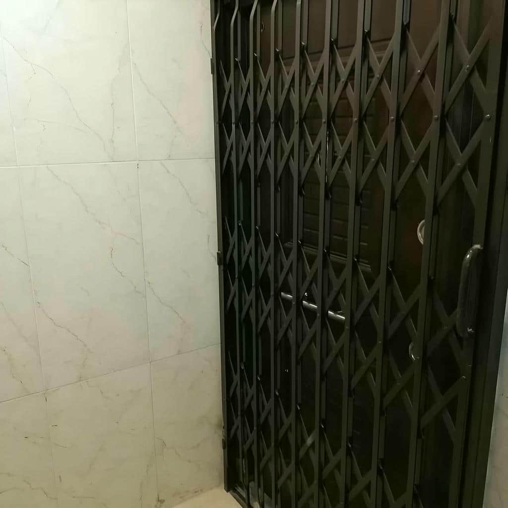 حفاظ آکاردئونی لوزی تسمه پهن برای کنترل رفت‌وآمد
